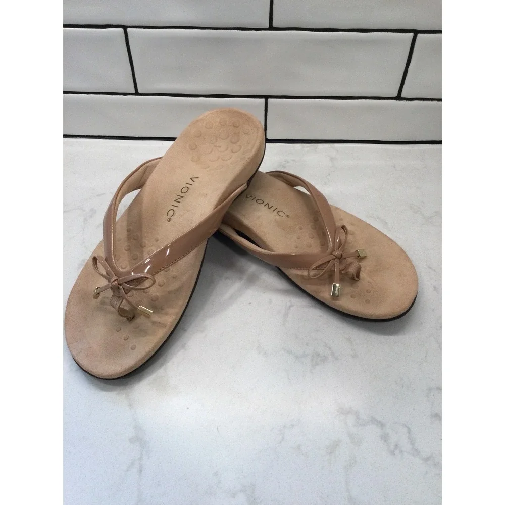 Vionic Bella II Nude Patent Bow Flip Flop Sandals Women 10 Wide Orthotic Support